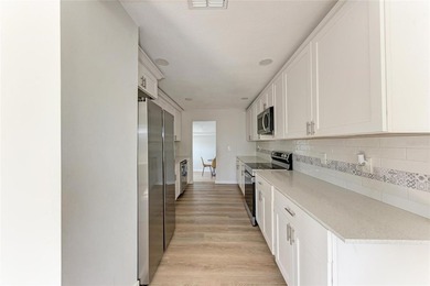 Short Sale. Welcome to this beautifully updated 4-bedroom - photo 6