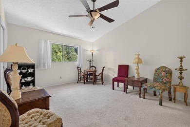 Wake up to peaceful views of a sparkling fountain pond from this - photo 12