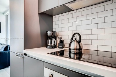 Modern 1 Bed / 1 Bath residence at YOTELPAD Downtown Miami