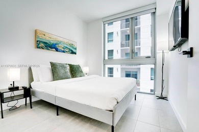 Modern 1 Bed / 1 Bath residence at YOTELPAD Downtown Miami