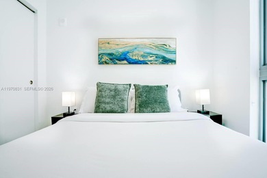 Modern 1 Bed / 1 Bath residence at YOTELPAD Downtown Miami