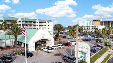 Brand new to the market and never rented, this turnkey, fully - photo 21