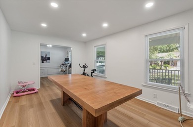 Welcome to 116 Palmetto Bluff Drive -- a beautifully renovated - photo 24