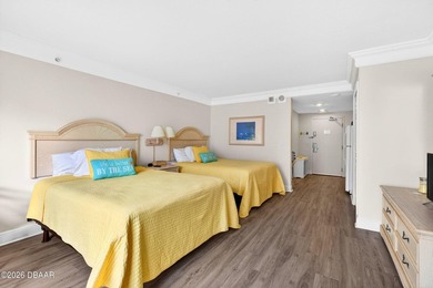 Brand new to the market and never rented, this turnkey, fully - photo 37