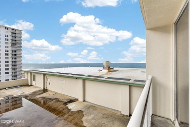 Brand new to the market and never rented, this turnkey, fully - photo 40