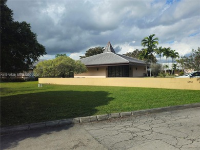 Miami Lakes Area Commercial For Sale in Miami Lakes Florida