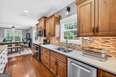 Beautiful 4-bedroom home in sought-after Carriage Gate - photo 13