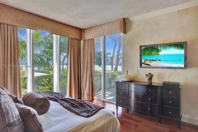 AMAZING OPPORTUNITY TO LIVE IN THE EXCLUSIVE RESIDENCE DU CAP - photo 3