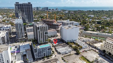 Prime opportunity in the Coral Gables Warehouse District just - photo 4