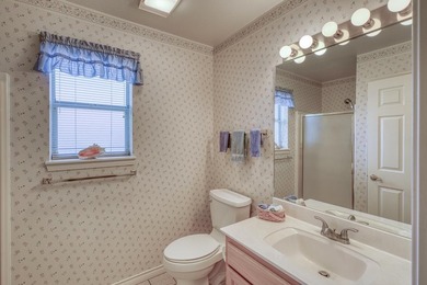 Tucked away on a quiet cul-de-sac, this beautifully maintained - photo 15