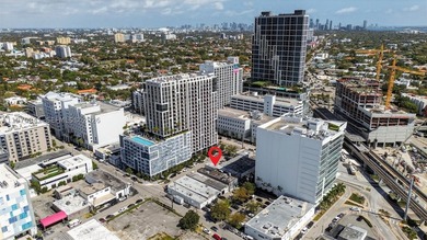 Prime opportunity in the Coral Gables Warehouse District just - photo 5