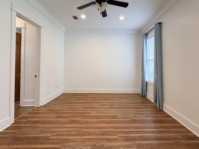 Welcome to the highly desirable and adorable Bellegrass - photo 21