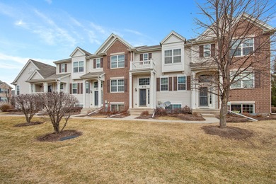 (private lake, pond, creek) Townhome/Townhouse Active Under Contract in Volo Illinois