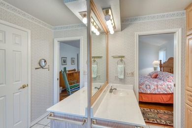 Tucked away on a quiet cul-de-sac, this beautifully maintained - photo 25