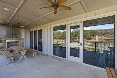 Spacious Modern Retreat in Charming Medicine Park - Proven - photo 6
