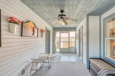 Tucked away on a quiet cul-de-sac, this beautifully maintained - photo 30