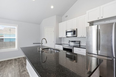1 ACRE, SPACE, PRIVACY, and modern comfort-right in the heart of - photo 5