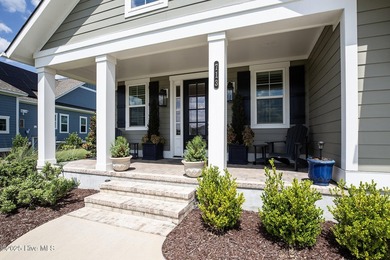 Discover a rare opportunity in the sought-after Riverlights - photo 3