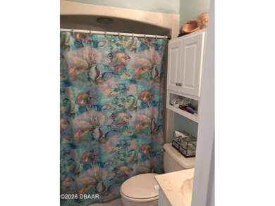 Welcome to this stunning turnkey townhome that has been - photo 11