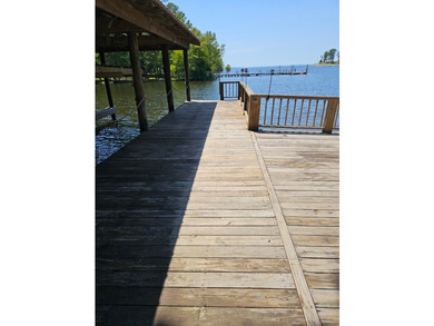 Stunning 6-Bedroom Waterfront Retreat with Breathtaking Views - photo 13