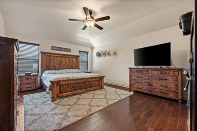 Welcome to this fantastic home located in Hillcrest Country Club - photo 16