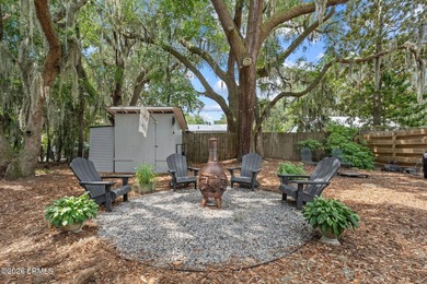 Move-in ready in highly desirable Pigeon Point! This charming - photo 20