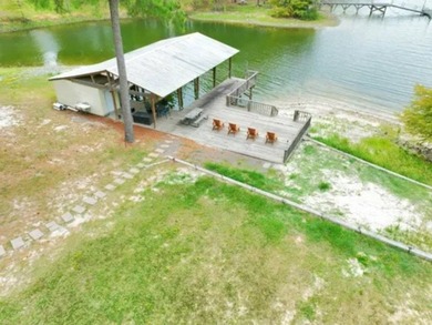 Stunning 6-Bedroom Waterfront Retreat with Breathtaking Views - photo 21