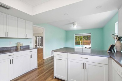 Beautifully updated block home on an oversized lot in a prime - photo 21