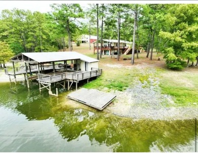 Stunning 6-Bedroom Waterfront Retreat with Breathtaking Views - photo 22