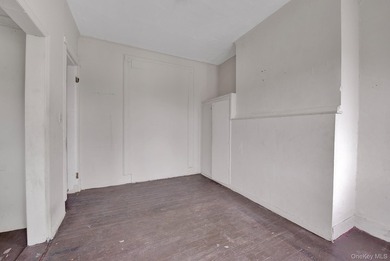 Amazing Semi-Attached 2-Story property with full basement, two - photo 15