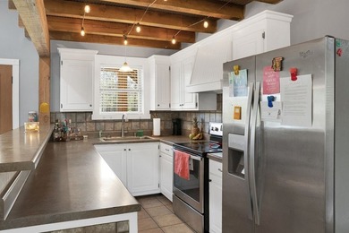 Welcome to your perfect blend of peaceful country living and - photo 15
