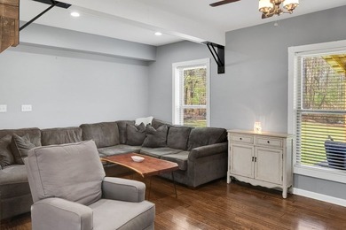 Welcome to your perfect blend of peaceful country living and - photo 16