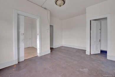 Amazing Semi-Attached 2-Story property with full basement, two - photo 21