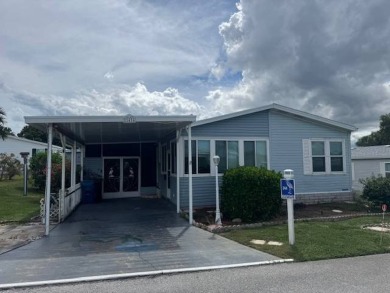 Tower Lake Home For Sale in Haines City Florida