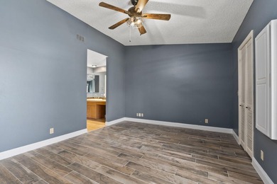 Set within Martin Downs Country Club, this 1,654 sq ft 3-bedroom - photo 26