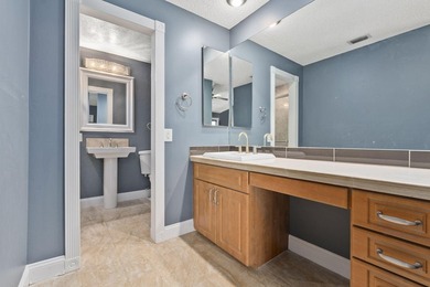 Set within Martin Downs Country Club, this 1,654 sq ft 3-bedroom - photo 28