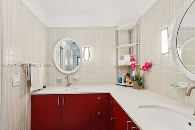 Beautifully updated 3-bedroom, 3-bath home located in the - photo 32