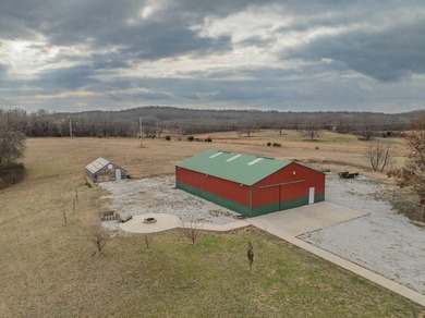 131 Acres Ranch with shop and garage, working pens in NE - photo 3