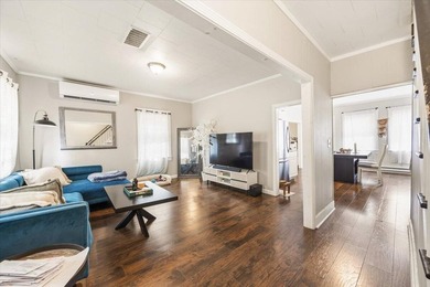 This updated duplex offers a solid opportunity for both - photo 5