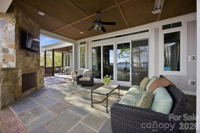 Welcome to your private lakeside oasis in the gated community of - photo 6