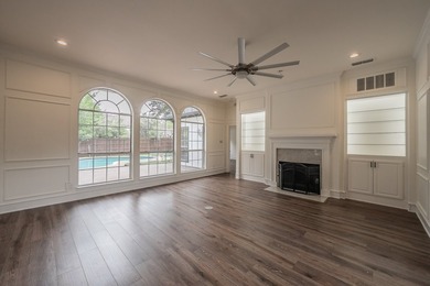 Discover this stunning, one-of-a-kind 4 bedroom & 1 office home - photo 7