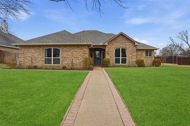 Lake Pat Cleburne Home For Sale in Cleburne Texas