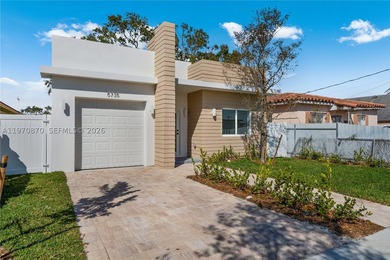 Turn this brand-new luxury single-family residence into your own - photo 2