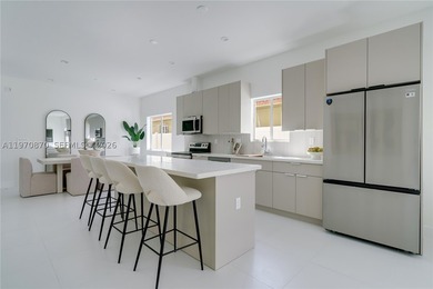 Turn this brand-new luxury single-family residence into your own - photo 8