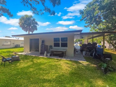 2/1 each side CBS Duplex with easy access to US 1 and downtown - photo 11