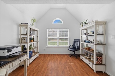 Nestled on a quiet cul-de-sac, this spacious 4-bedroom, 2.5-bath - photo 13