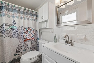 Welcome to your private slice of Old Florida waterfront living - photo 16