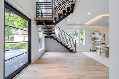 Stunning Modern Lakefront New Construction | 150 Ft of Lake - photo 9