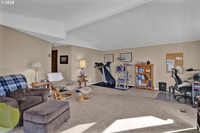 This residence offers expansive views of the Umpqua River - photo 9