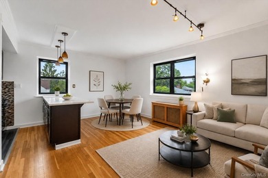 This beautiful 1 bedroom, 1 bath residence at Jeffrey Gardens - photo 7